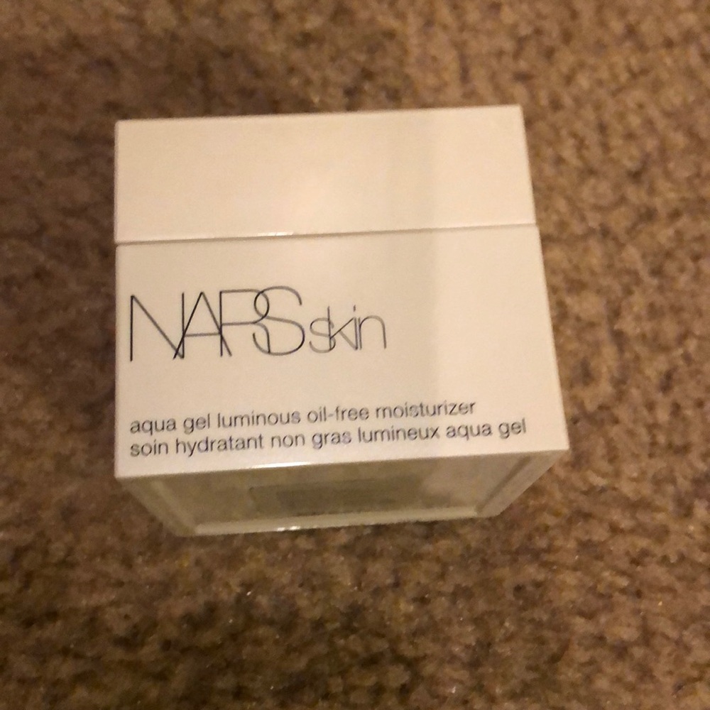 Nars acqua gel moisturizer